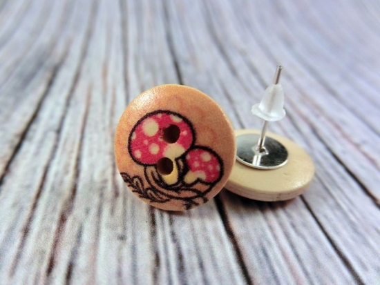 Preview: Pilz Holz Knopf Ohrstecker Button mushroom